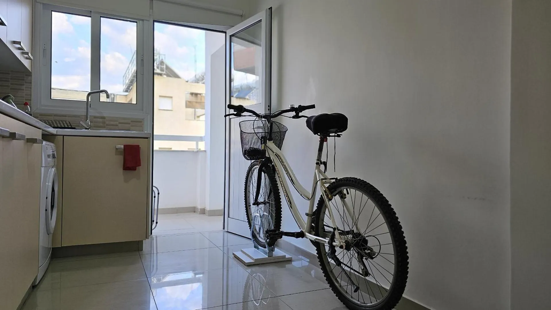 Stay Amphora Apartment Larnaca Cyprus