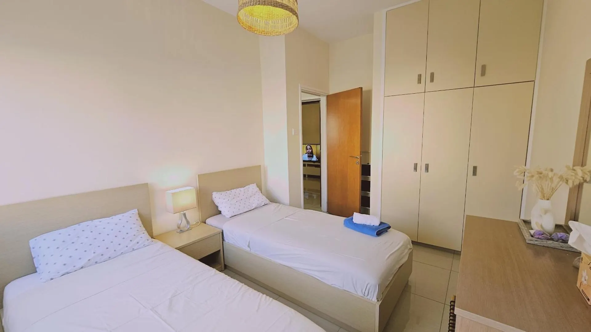 Stay Amphora Apartment Larnaca